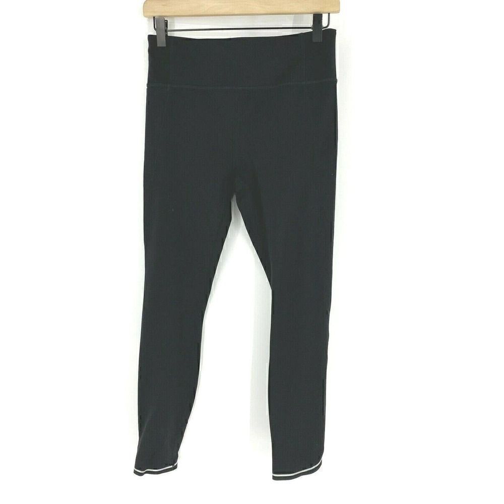 Athleta Tight Run Free 7/8 Pockets
